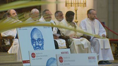 60 años con la Iglesia que sufre