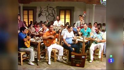 06/11/2022 con Los Viejos, Los Sancochos, Beni Baute, A.F. Maxorata y Los Chincanayros (1984)