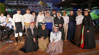 10/06/2018 Con el grupo folclórico Isogue y la Escuela de música de Santiago del Teide.