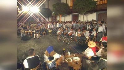 13/09/2020 Especial fiestas del Pino del año 2001, entrañables imágenes de la historia de Tenderete.