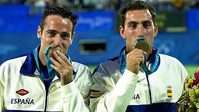 Àlex Corretja y Albert Costa ganan la medalla de bronce en los Juegos Olímpicos de Sidney 2000