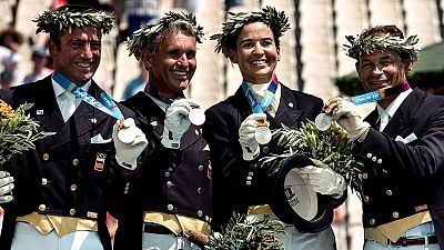 El equipo español de doma gana la medalla de plata en los Juegos Olímpicos de Atenas 2004