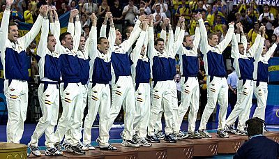 La Selección masculina de balonmano gana la medalla de bronce en los Juegos Olímpicos de Sidney 2000