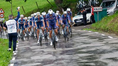 Ciclismo - Vuelta a España - 17ª Etapa: Monumento Juan de Castillo. Arnuero - Santander