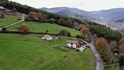 Palas de Rei (Lugo), Melegís (Granada) y Carranza (Vizcaya)