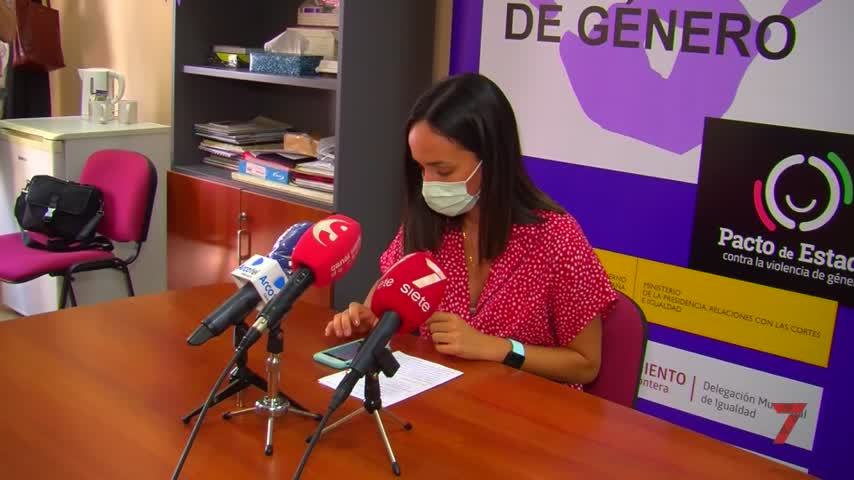 Temporada 7 Número 860 / 01/06/2021 Vox critica escuela feminista