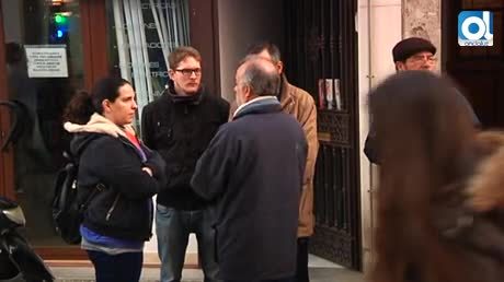 Temporada 2 Número 336 / 15/12/2015 Vives seguirá en huelga hambre
