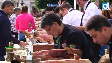 Temporada 2 Número 839 / 25/10/2016 Presentada la Feria Cortadores de Jamón