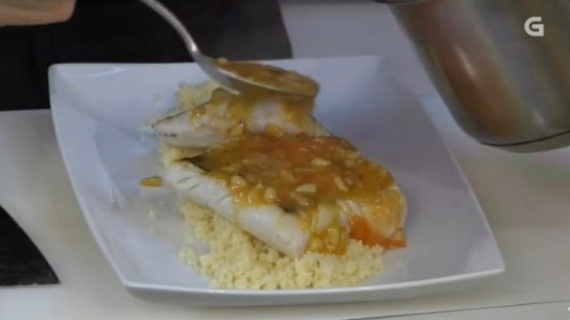 Pescada ao xenxibre con mel e cuscús - 27/04/2017 10:30