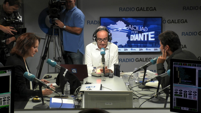 Debate na Radio Galega entre Carolina Bescansa e Antón Gómez-Reino - 22/10/2018 10:25