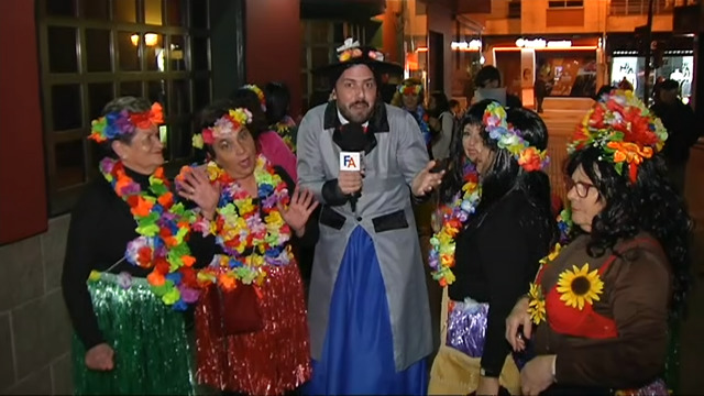 En Verín, a xente xa está na rúa para celebrar o Xoves de Comadres - 28/02/2019 20:53