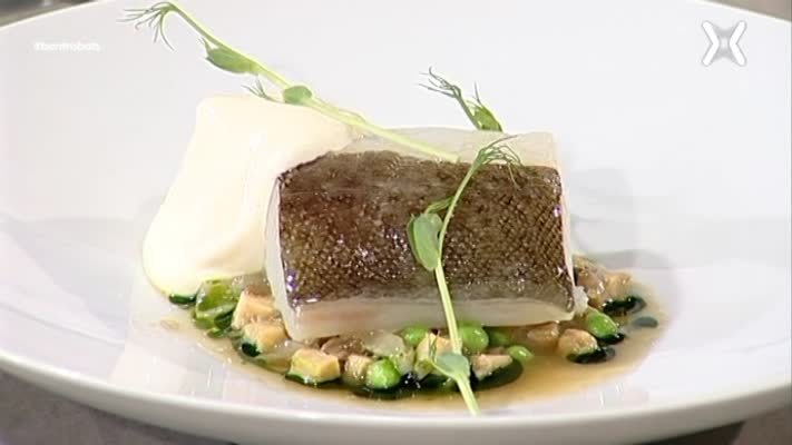 Bacallà amb escuma d'allioli de mel